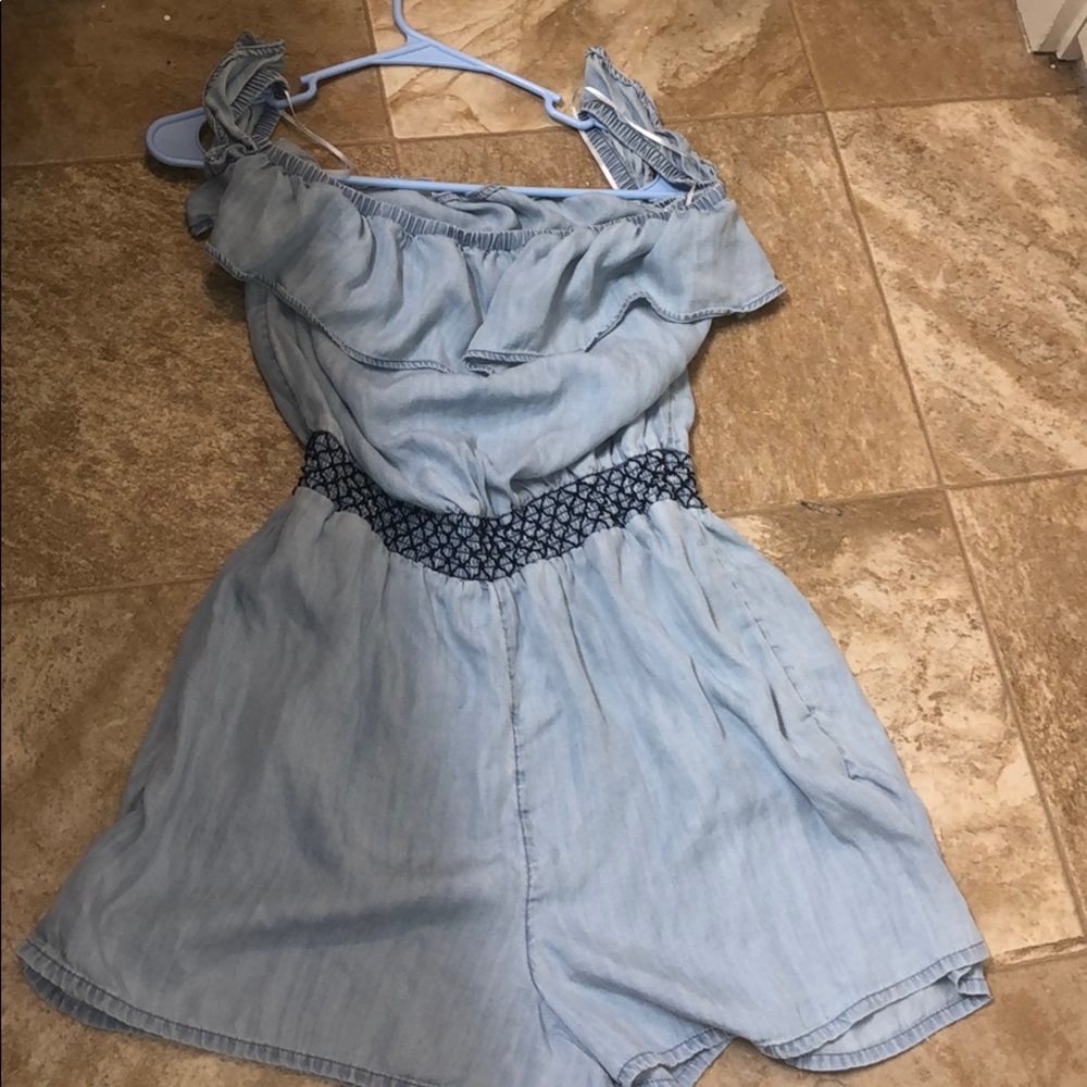 NWOT beautiful blue romper
